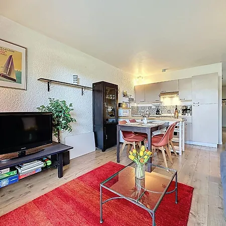 Apartment Les Dunes By Interhome Saint-Michel-Chef-Chef