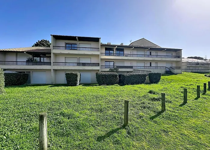 Apartment Les Dunes By Interhome